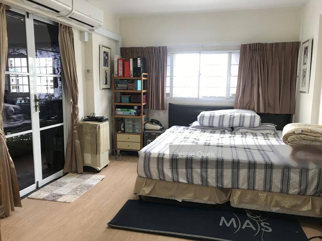 Blk 12 Marine Terrace (Marine Parade), HDB 5 Rooms #271270241